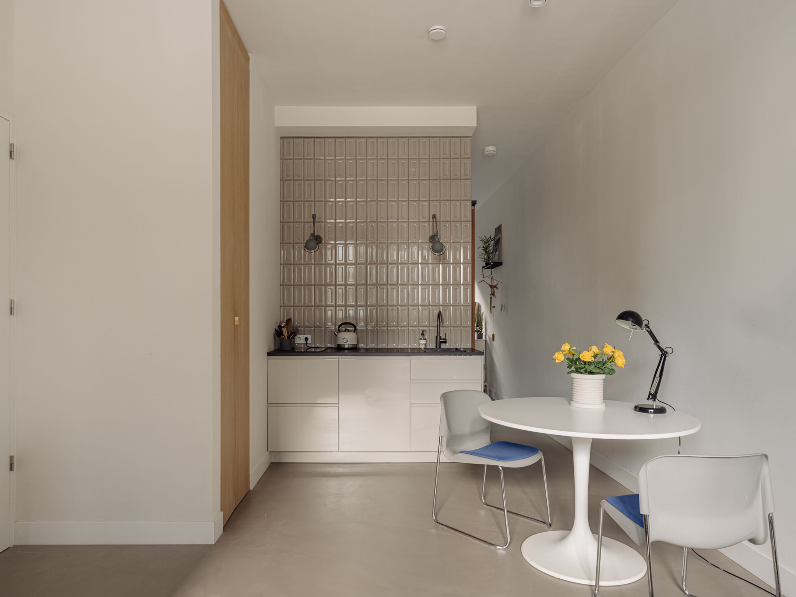 Leen Jongewaardkade 3 — 40