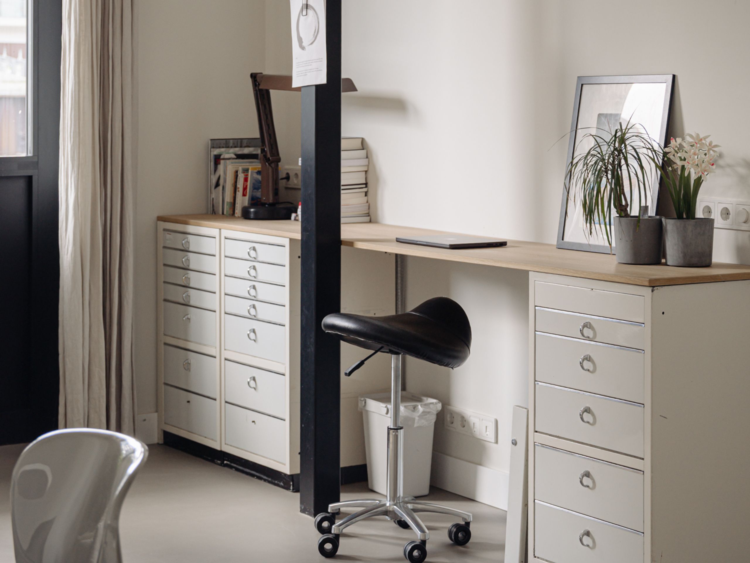 Leen Jongewaardkade 3 — 42