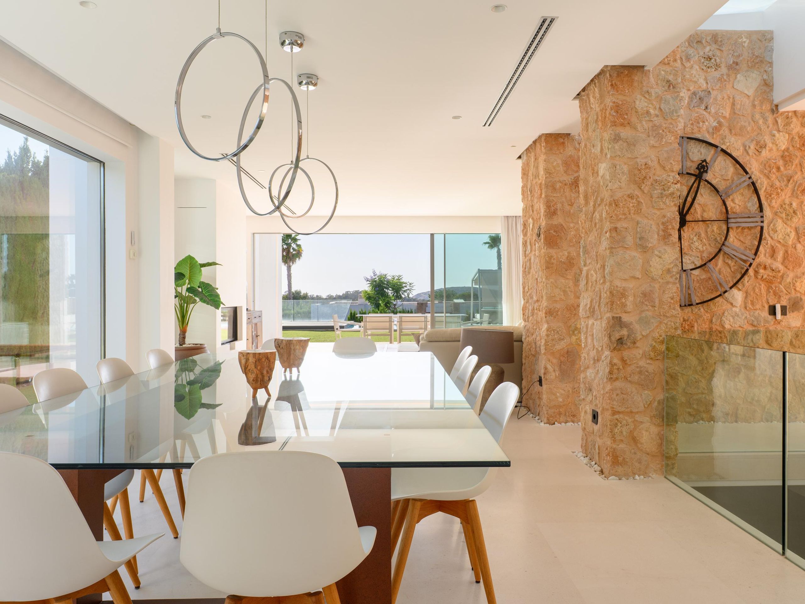 Cala Conta 33  — 12