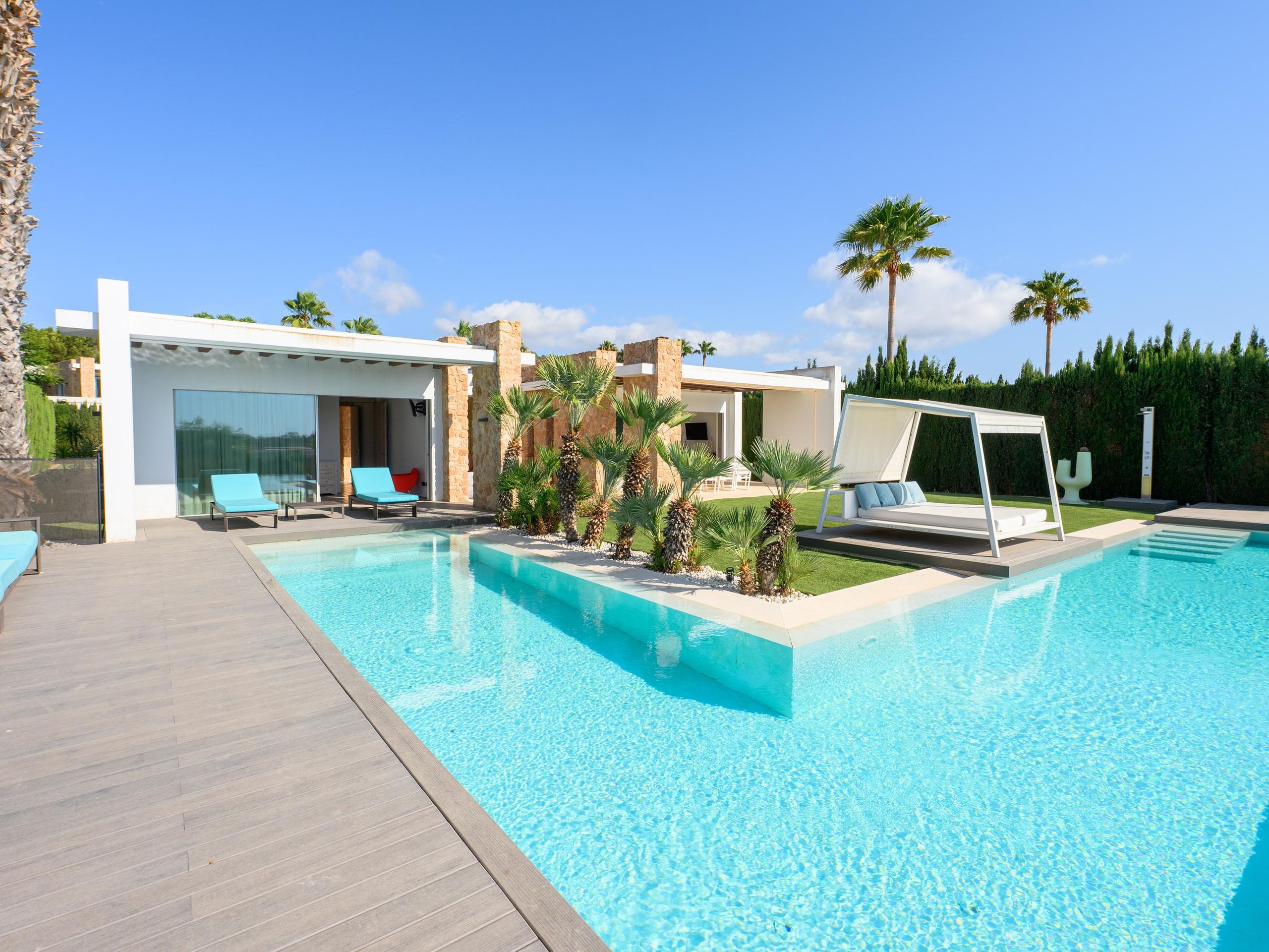 Cala Conta 33  — 2