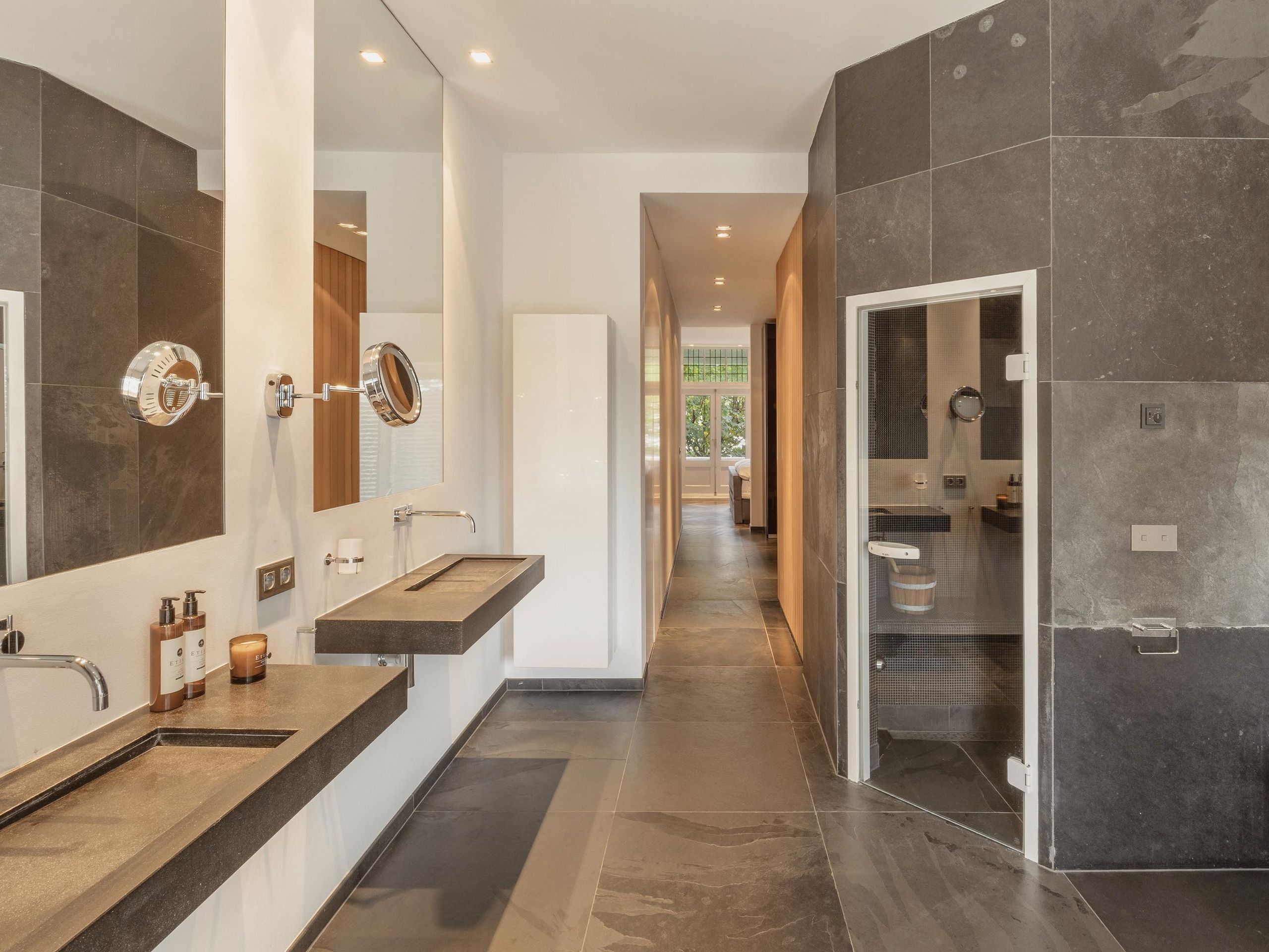 De Lairessestraat 90-3R — 17