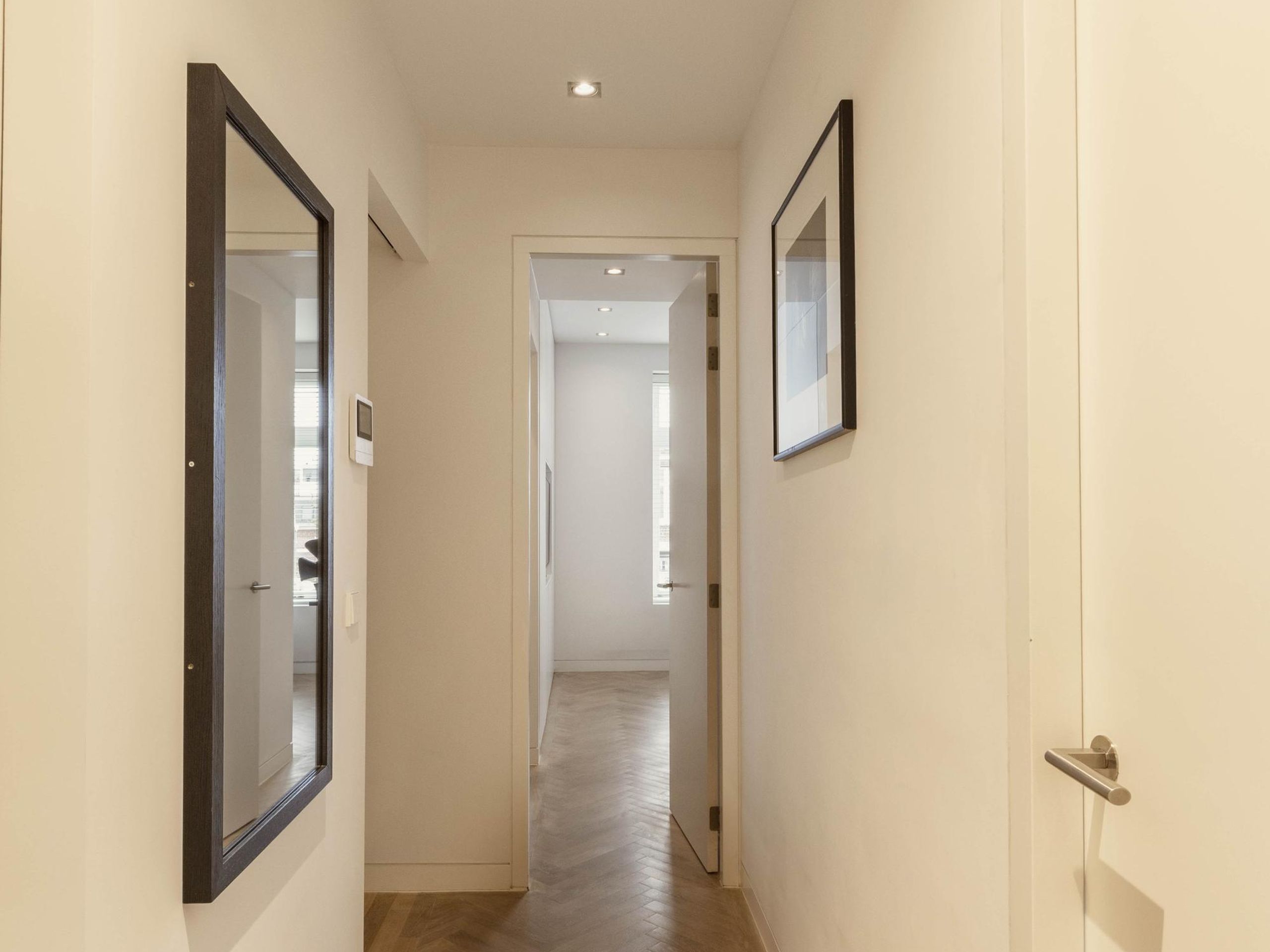 Willemsparkweg 155-2 — 24