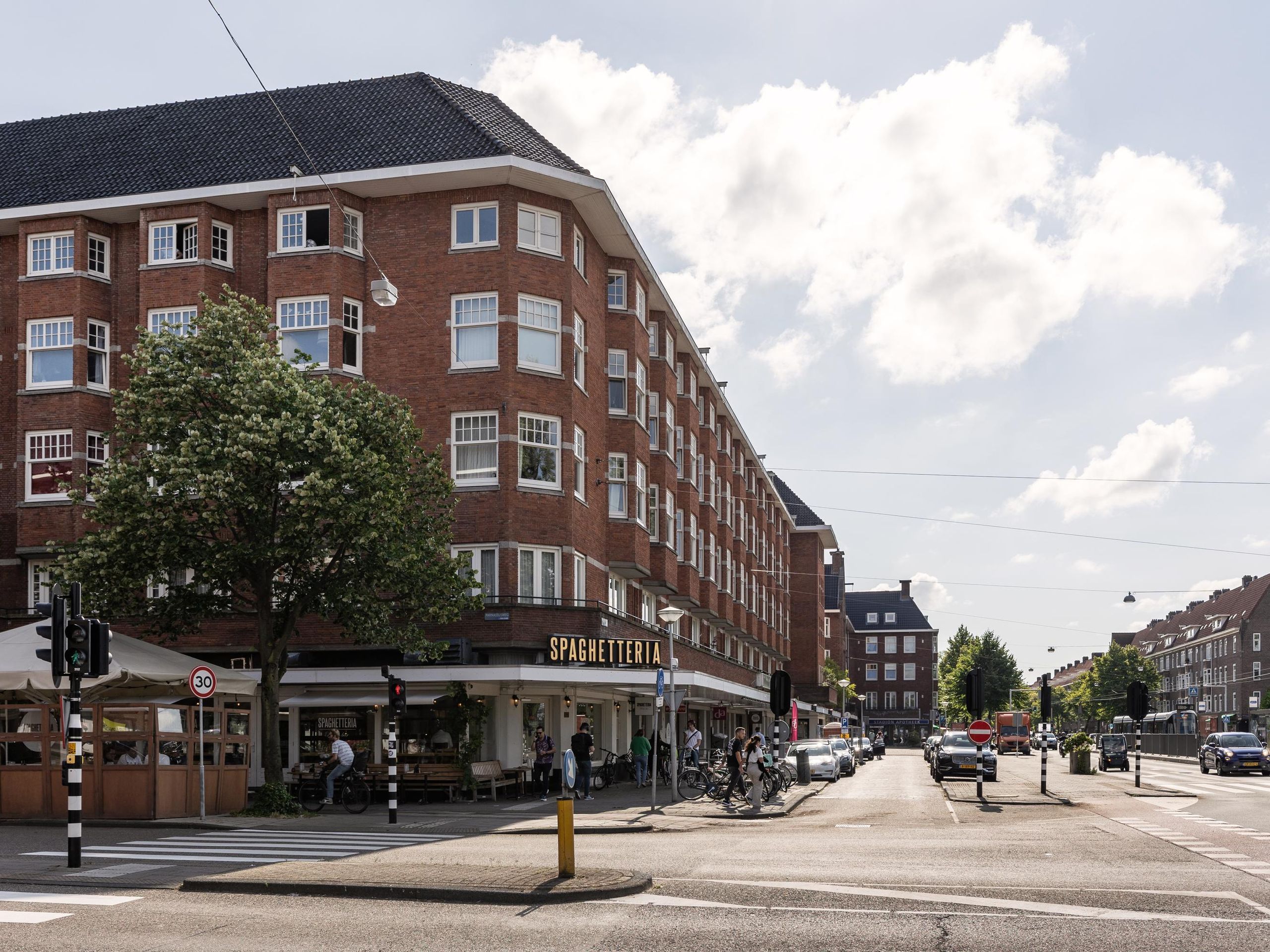 Courbetstraat 44-2 — 24