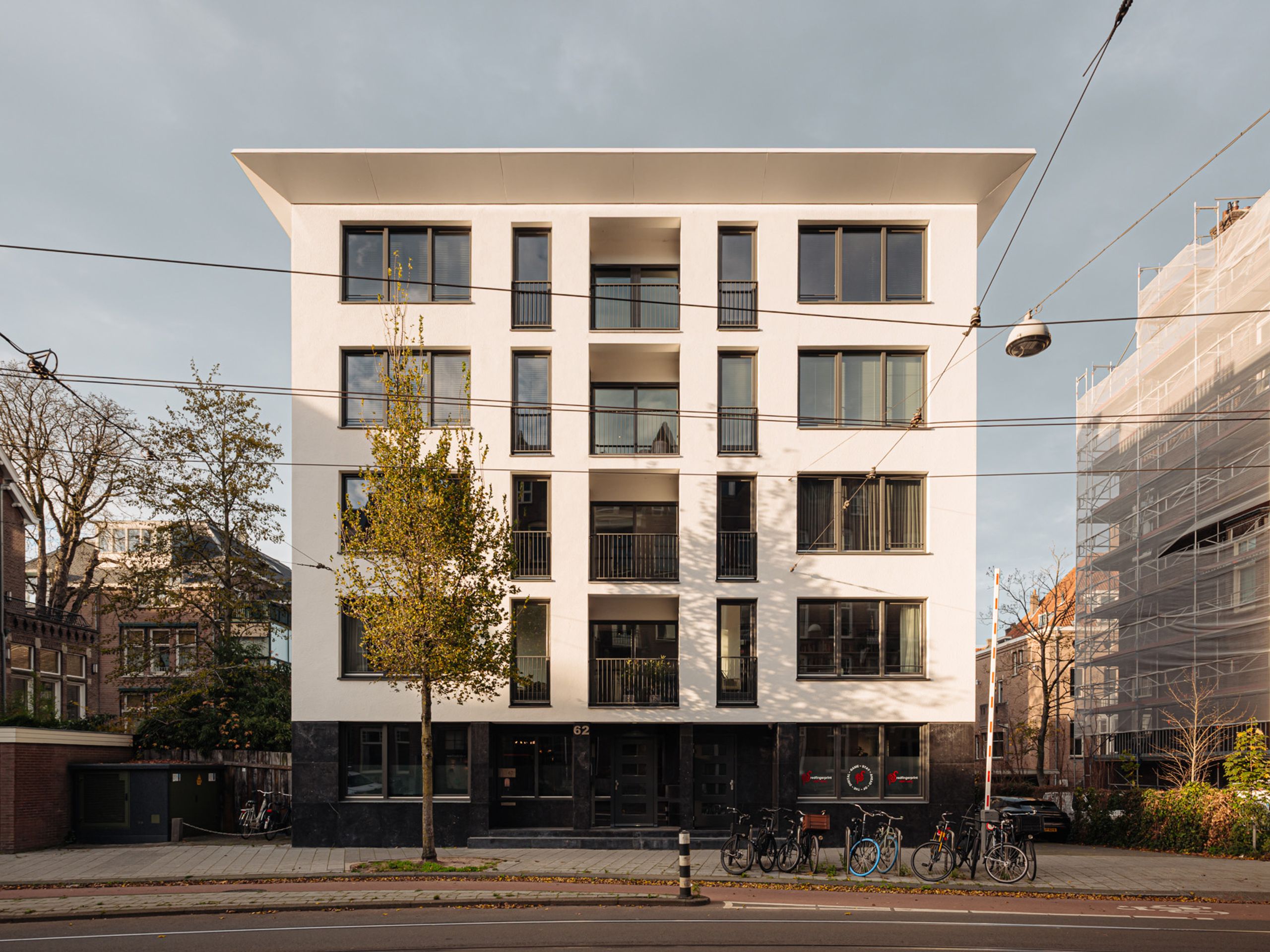 Koninginneweg 62-A — 42