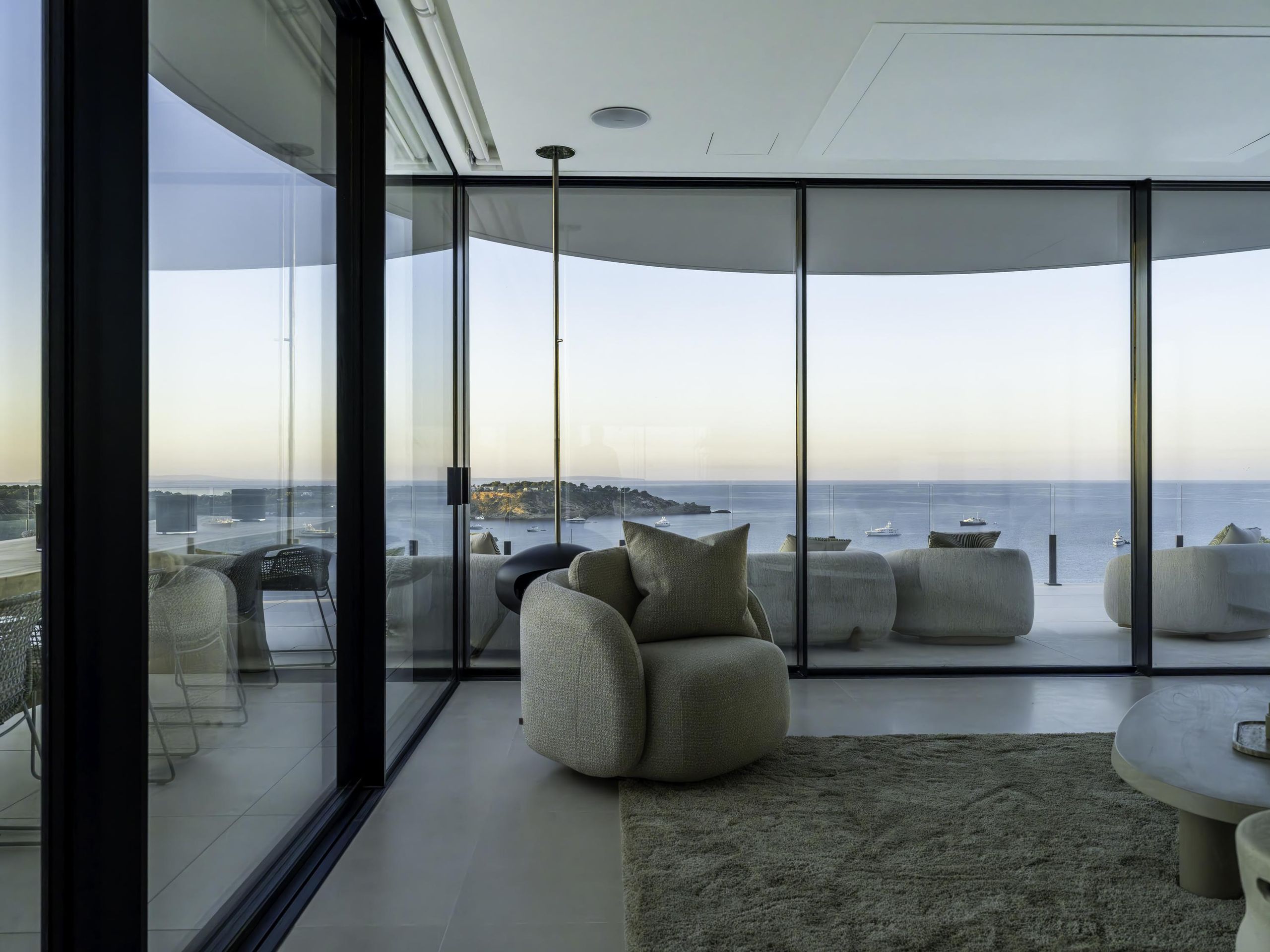 Villa Wave  — 10