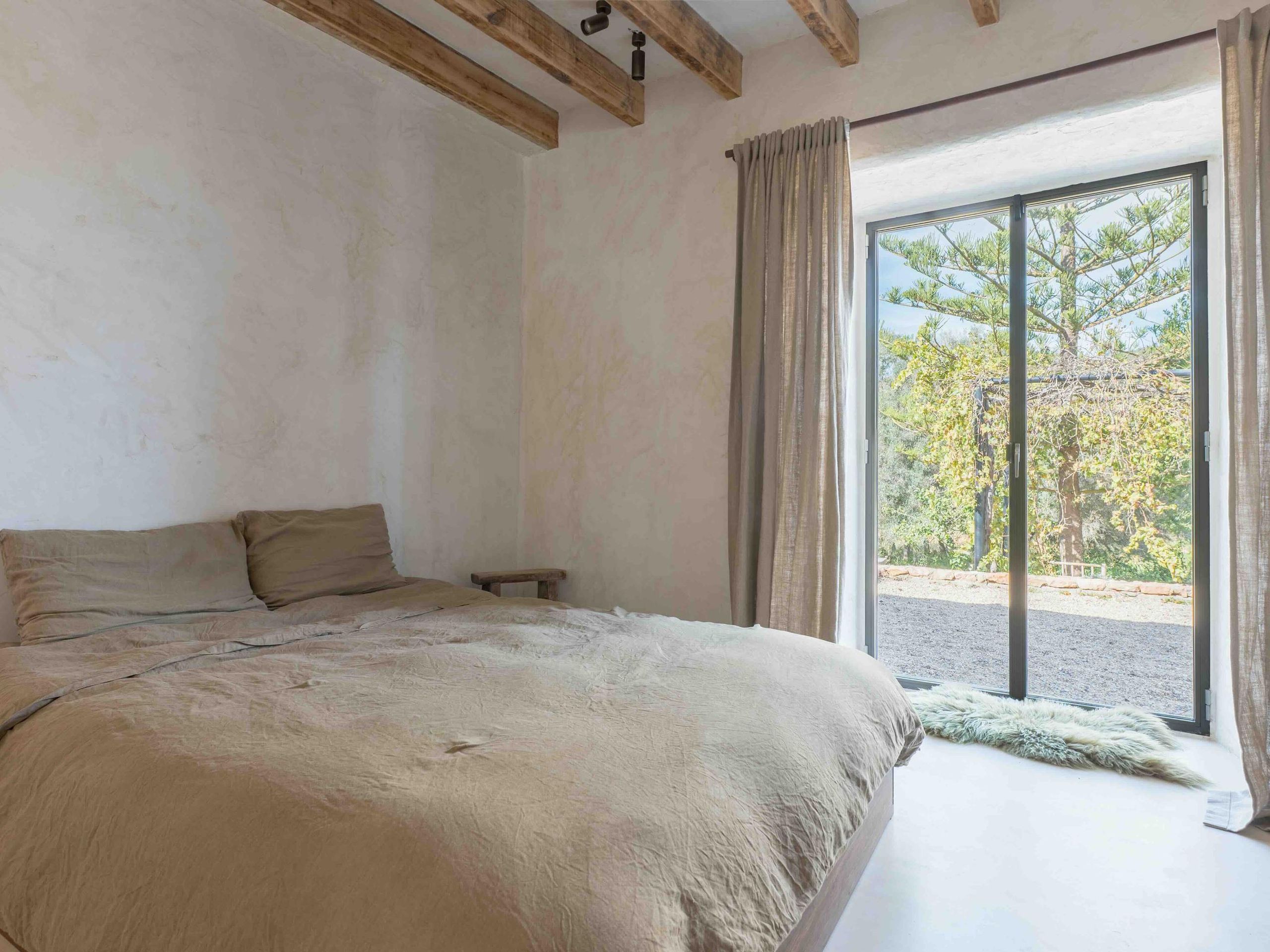 Residence 22  — 13