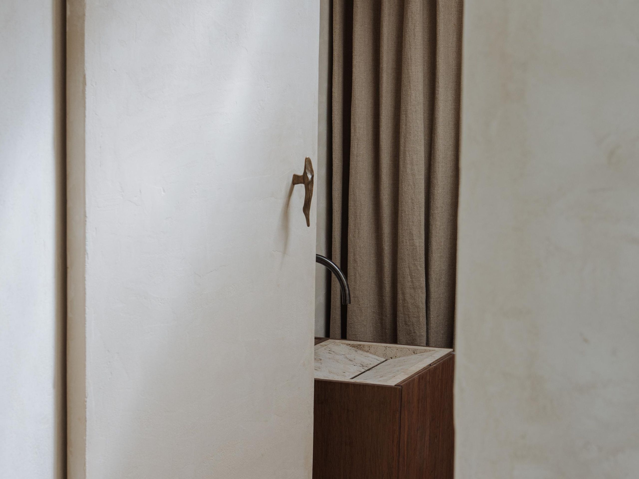 Residence 22  — 18