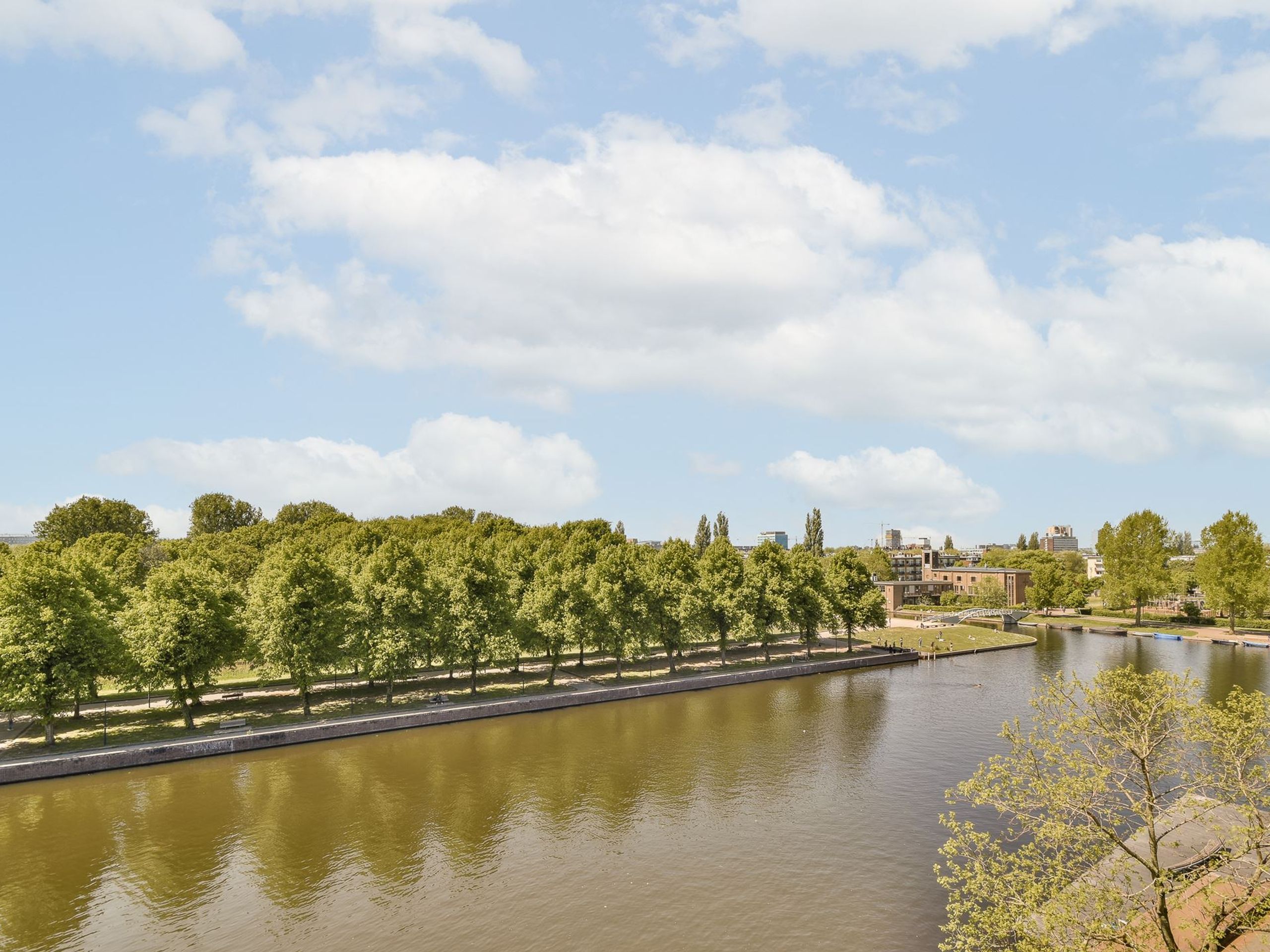 Joos Banckersplantsoen 49 — 18