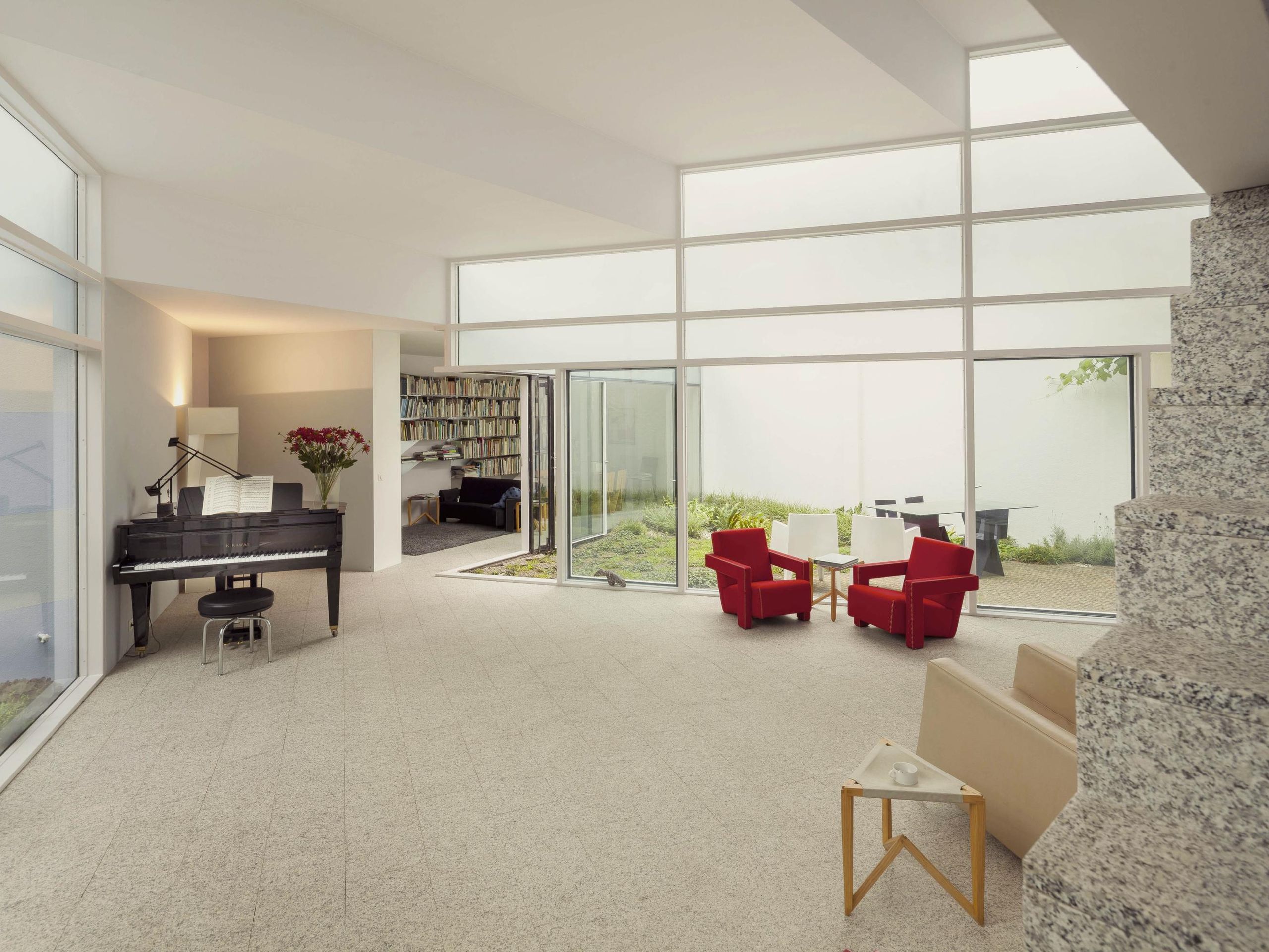 Pieterskerkhof 8 — 6