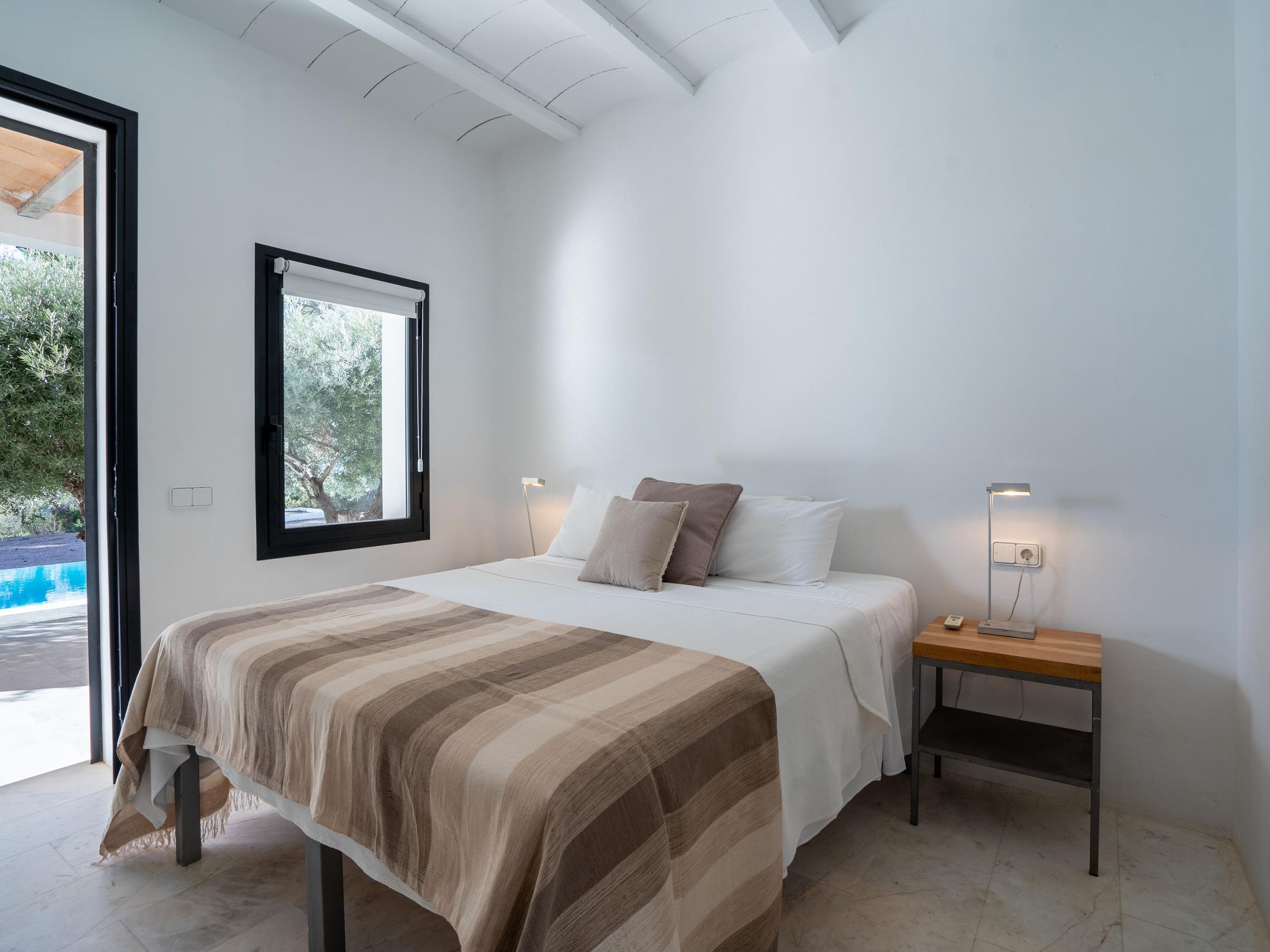 Villa Iris  — 30