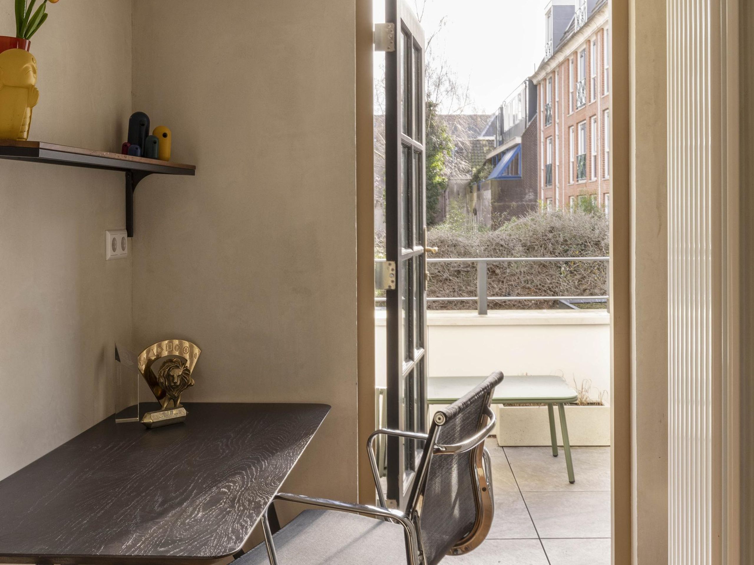 Weteringstraat 9 — 16