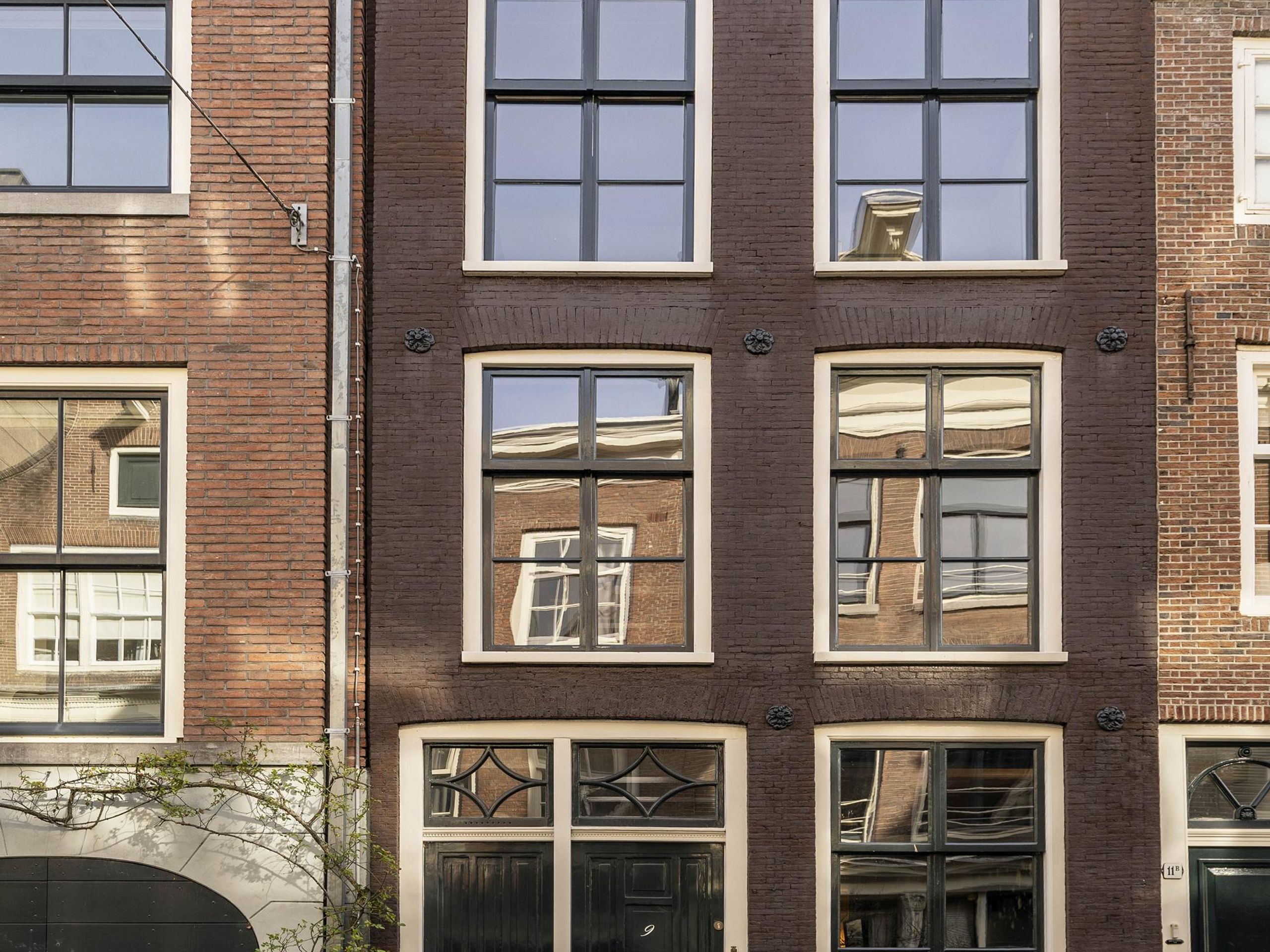 Weteringstraat 9 — 33