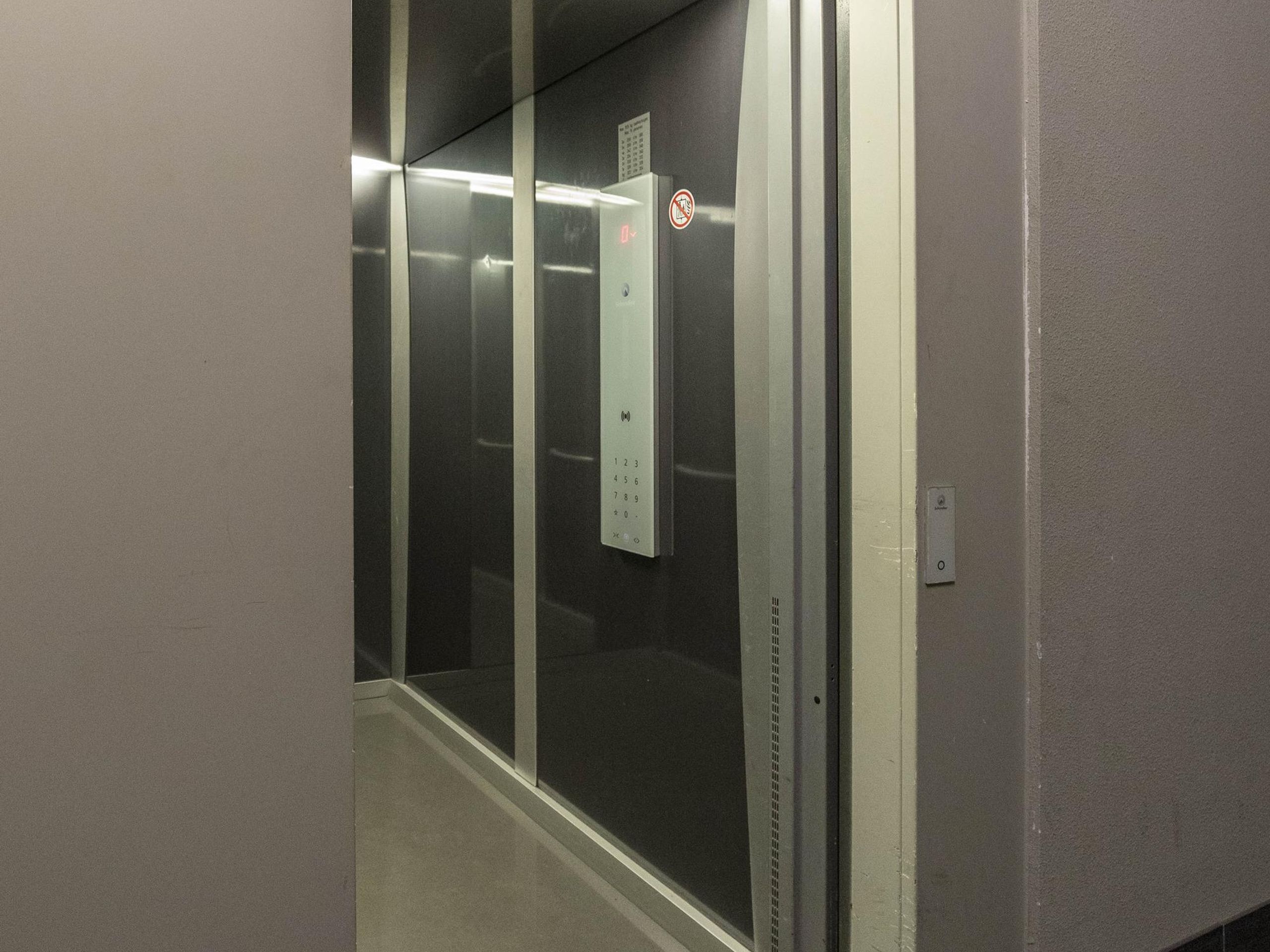 Westerdok 326 — 24