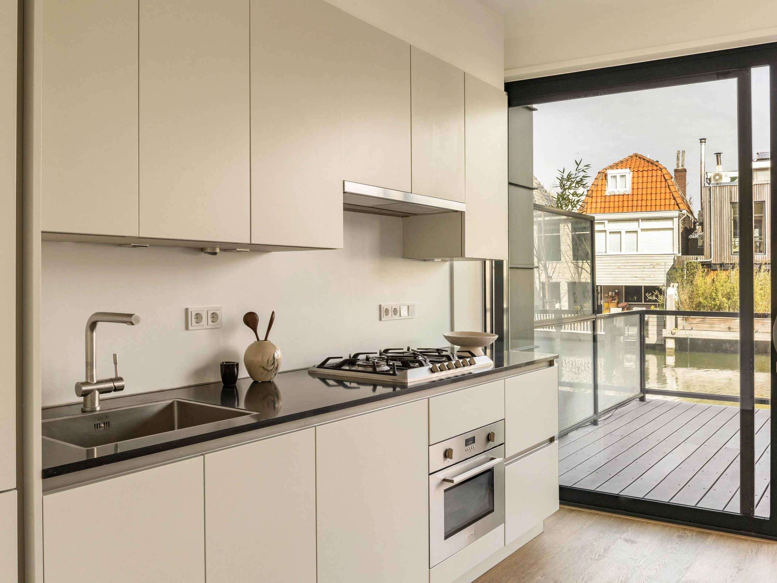 Nieuwendammerkade 28-C 29 — 11