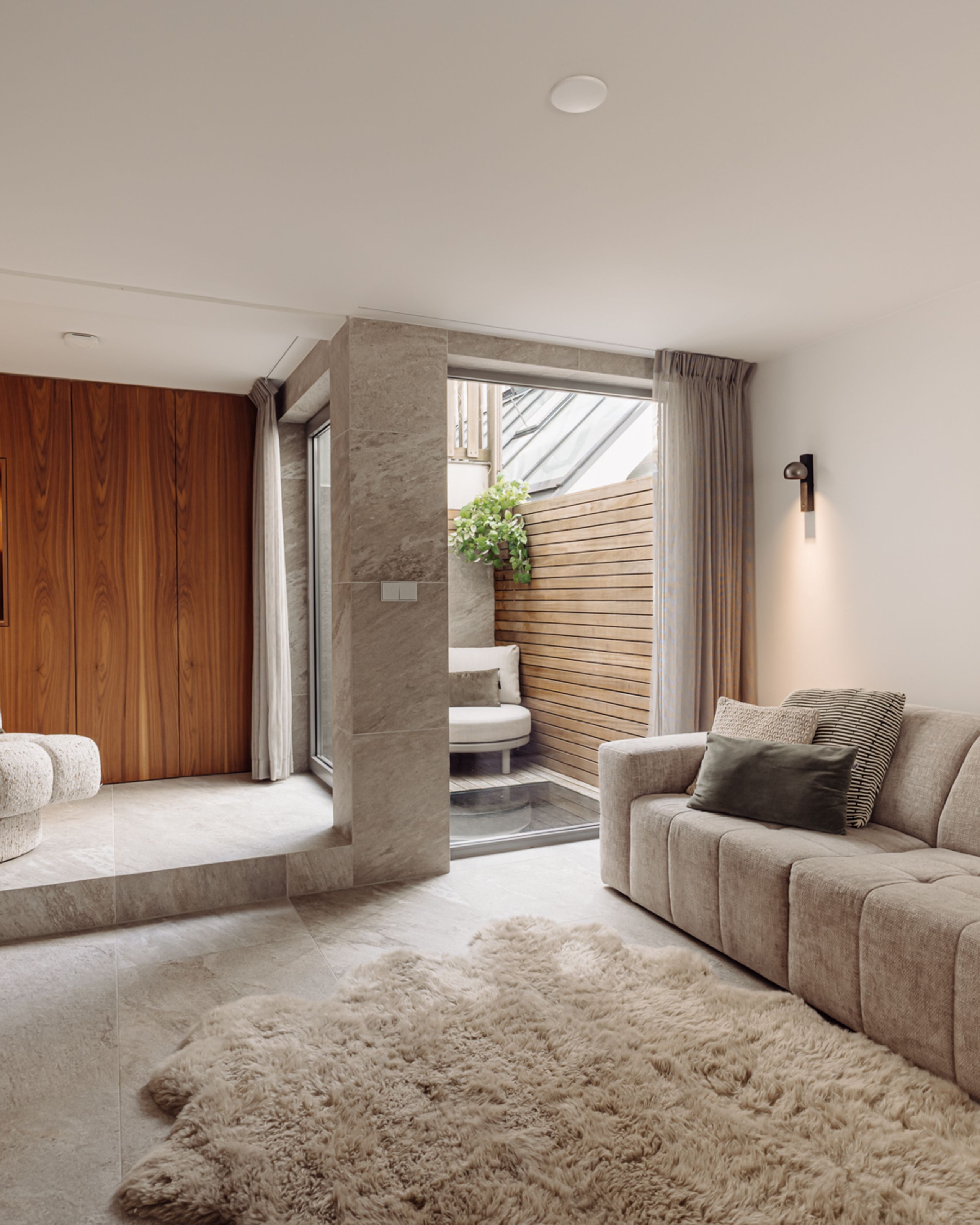 Fokke Simonszstraat 18-H